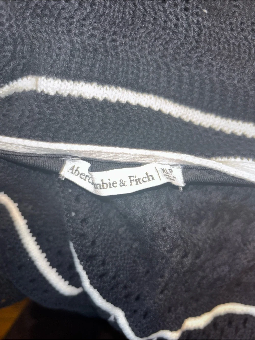 Abercrombie & Fitch sleek black